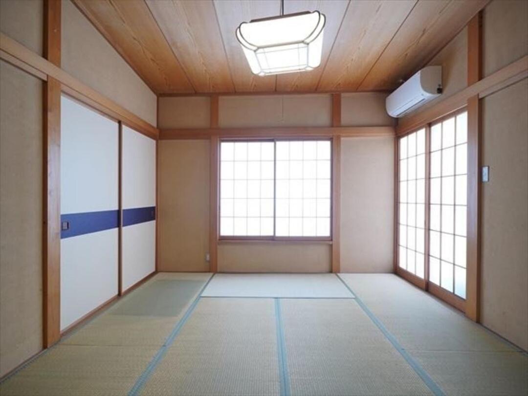 海と駅の近くのゲストハウス海悠 Apartment